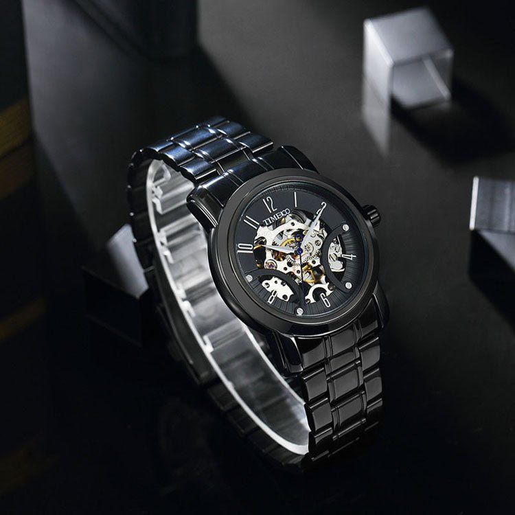 Detail of the silver and rose gold two-tone stainless steel bracelet on the TIME100 W60041G Black - Time100