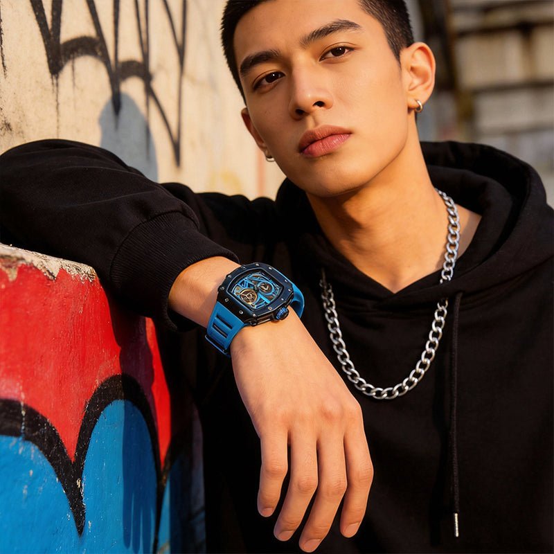 Durable and super soft silicone strap paired with an electroplated gold-plated alloy case Blue - Time100