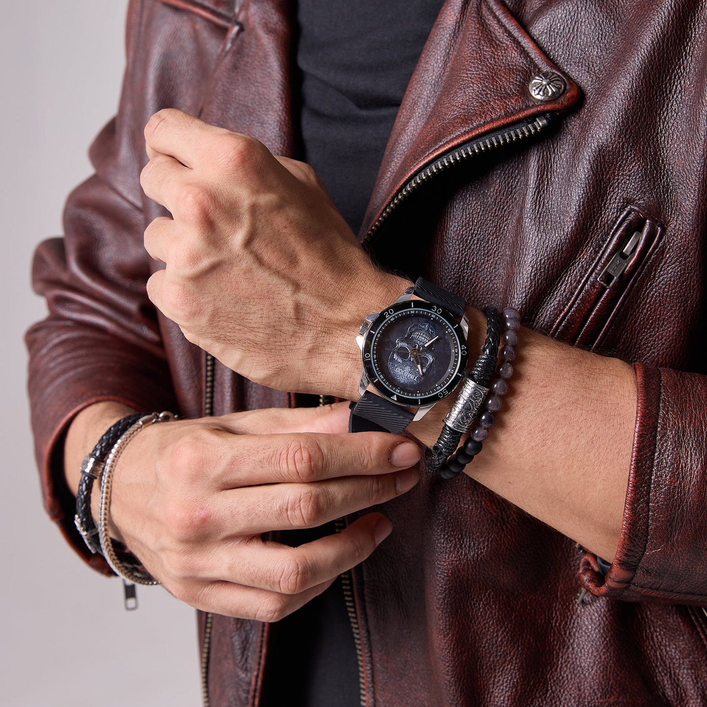 Street-style aesthetic featuring the TIME100 oversized 49mm skull watch and layered bracelets Silver - Time100