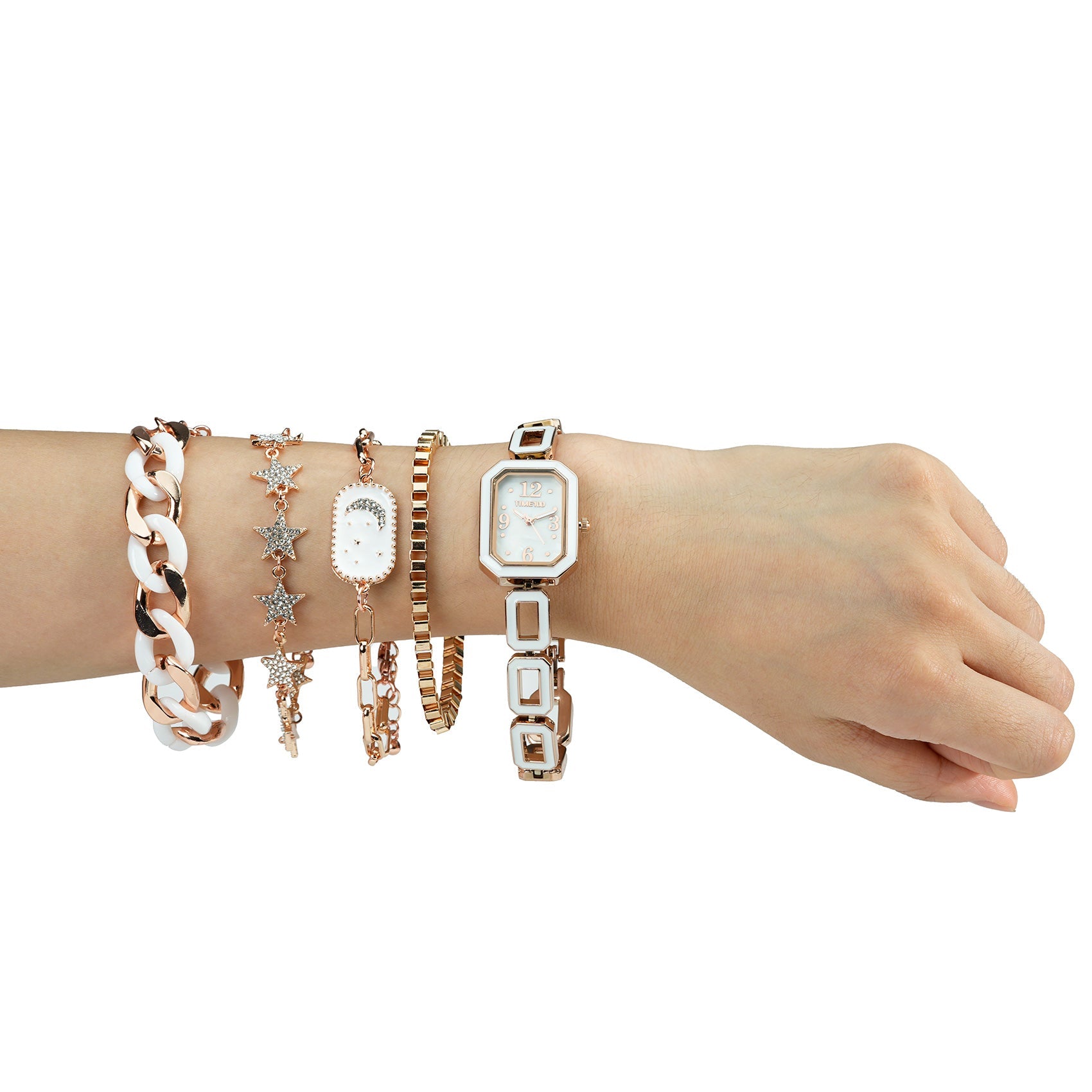 Detail of the four stackable geometric metal alloy bracelets included in the TIME100 jewelry set White - Time100