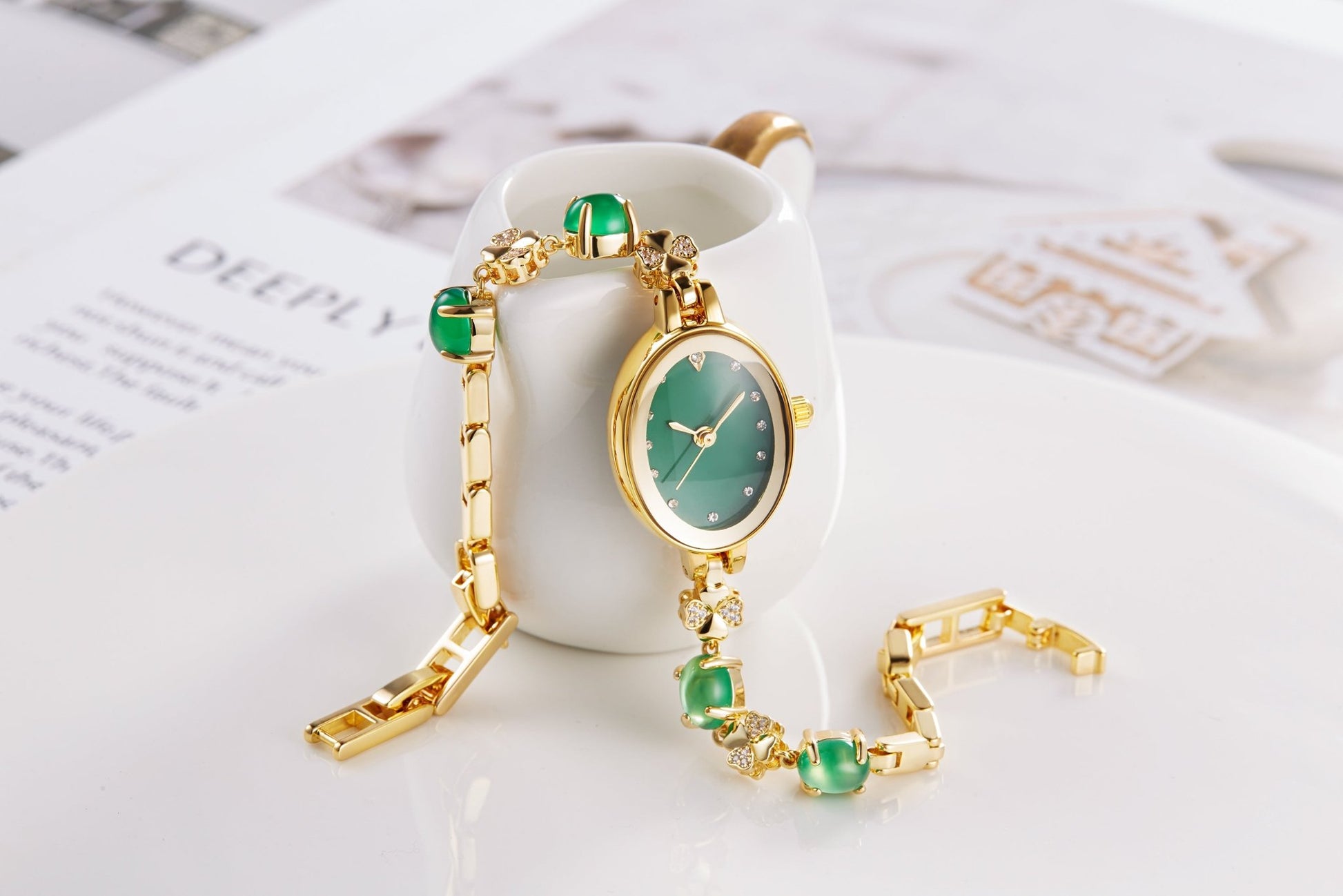 DIY adjustable gold-tone jewelry links allowing for custom sizing without a watchmaker - Time100